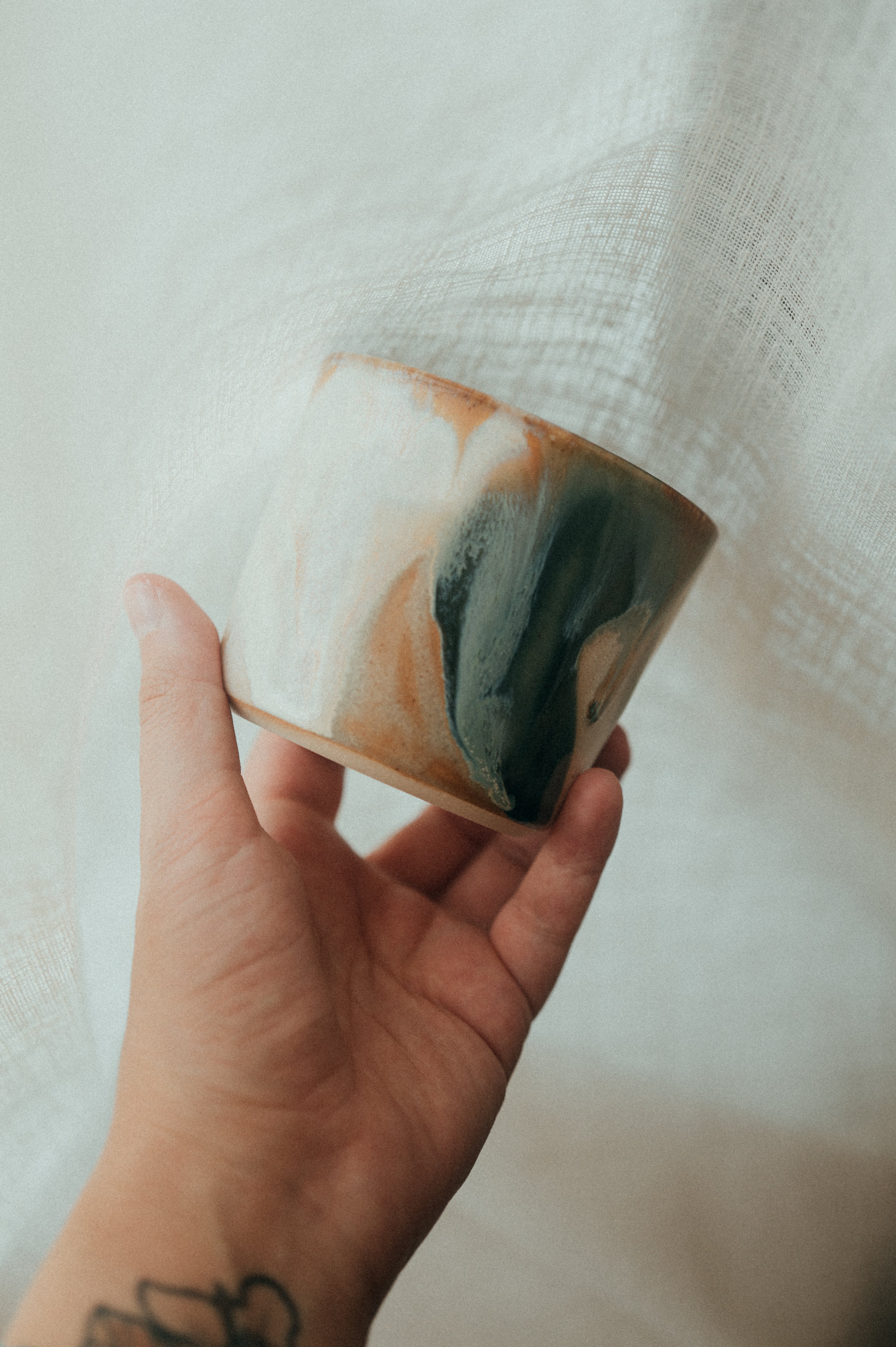 Light Amber Tide Cup